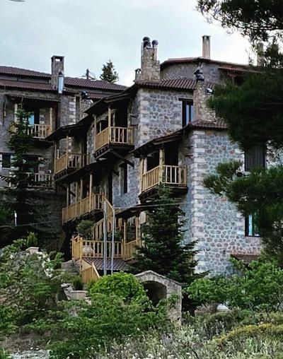 Nymfes Guesthouse