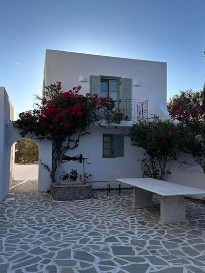 Bougainvillea House Antiparos - Private Pool Villa