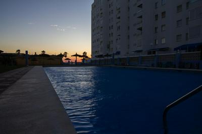 Lightbooking Atico Carlos vistas al mar