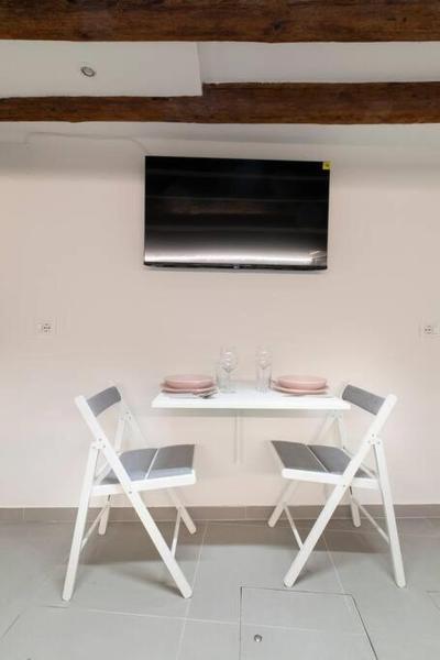 LONGA studio by Welc(H)ome