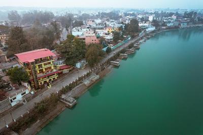 The Neeraj Naturecure - Ganga View