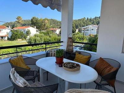 Irida Luxury Apartment