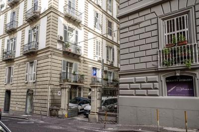 Luxury apartment in Naples