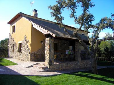 Villa rural en urbanización próxima a Ávila by Alterhome