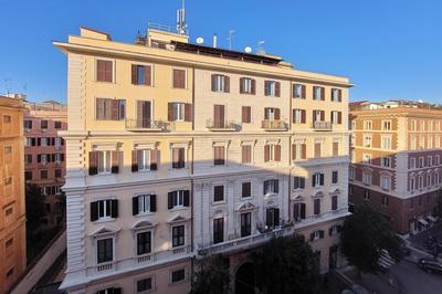 Giant Cola di Rienzo Apartment
