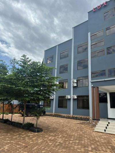 luxpalacehotel limited