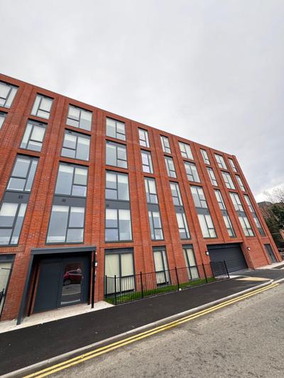 Richmond Row by L3 Apartments