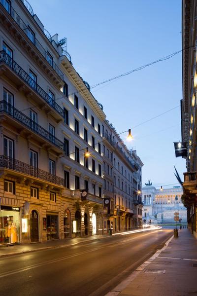 Via Del Corso Home Roma
