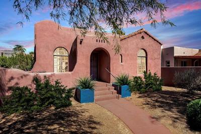 Mesquite Manor - Historic 3BD 2BA Tucson Bungalow, Steps to UofA