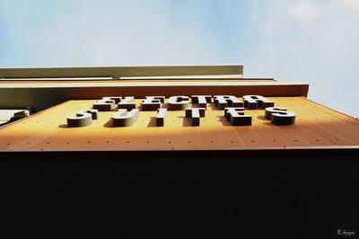 Electra Suites