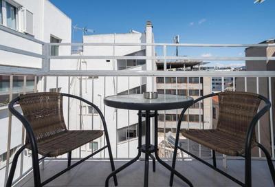 Monastiraki 3-4 Blue sky
