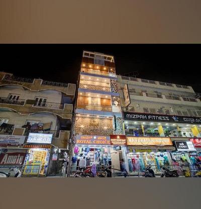 Hotel Madiwala Grand