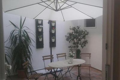 Renovated, open and functional old city house