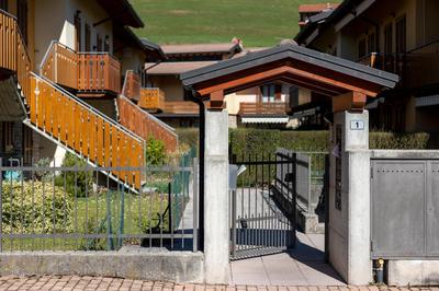 Casa Fiocco di Neve con giardino, box, WiFi, Self check in