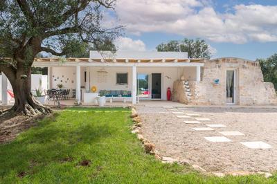 Comfortable Villa in San Vito dei Normanni with Private Pool