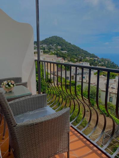 Capri Suite Dreams