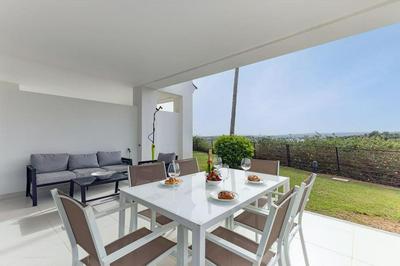 2 Bedroom Ground Floor Apartment @ Estepona Hills!