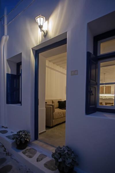 Athena΄s Residency / Mykonos Town