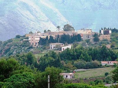 Scopello - Finestra sul cortile
