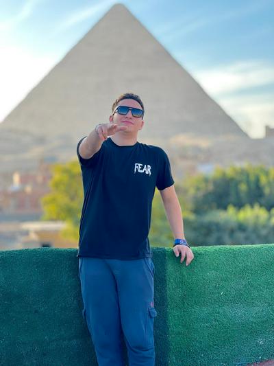 Pyravista pyramids view hotel