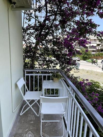 Brand new in-town apartment