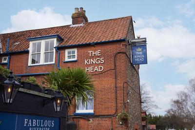 The Kings Head Wroxham by Greene King Inns