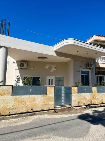 Konnie Seaside House 1