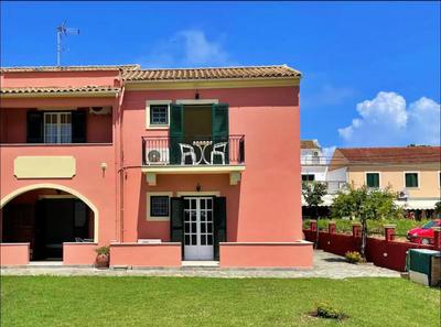 Exclusive Alexandra Apartments