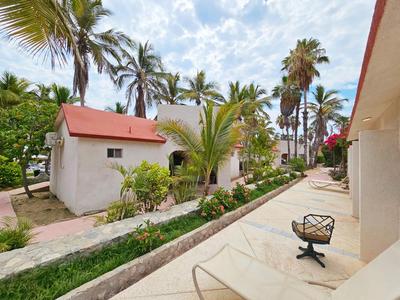 Buena Vista Oceanfront & Hot Springs Resort