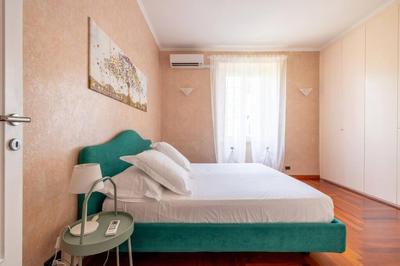 Elegant Garbatella Suite