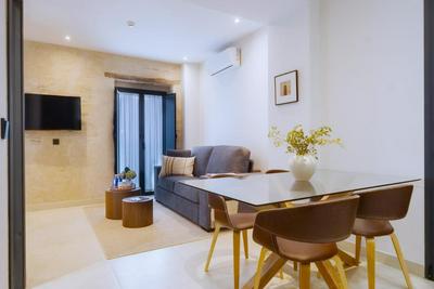 Luxurious Studio overlooking Casa Pilatos