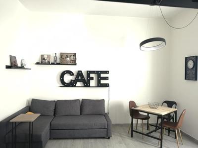 AJ Lux Apartments