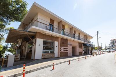 Medusa Luxury Suites