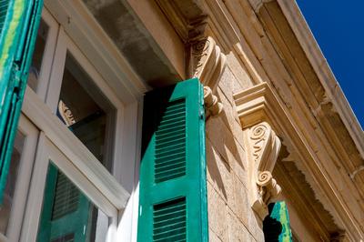 Residence 1860 Syros neoclassical in city center