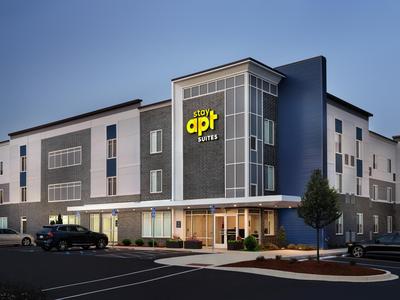 stayAPT Suites Memphis-Cordova/Wolfchase Galleria