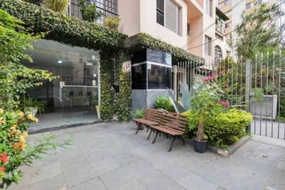 Lindo apartamento com 3 Quartos e Sacada na Liberdade