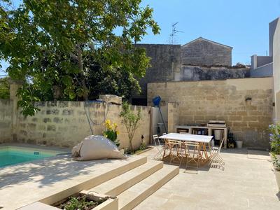 Antica casa a corte in paese