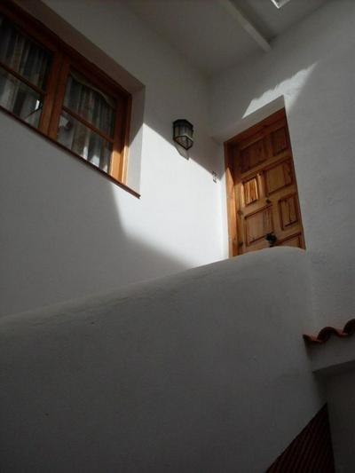 Apartement in Punta Brava mit kleiner Terrasse zum Innenhof