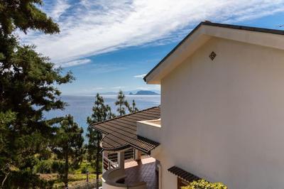 Panoramic apartment on the beach A/C