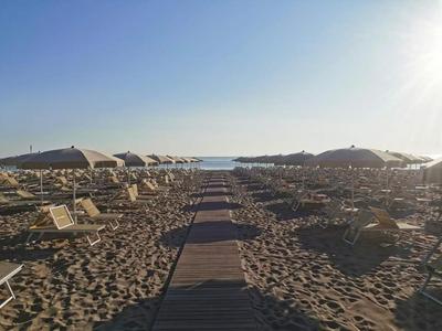 Color Alexandra Plaza Family Hotel