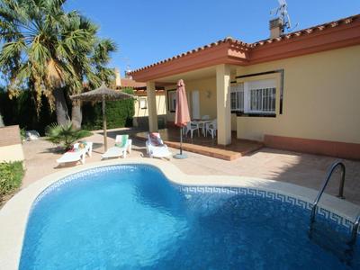 Vacaciones cerca del mar: piscina privada, aire acondicionado opcional, mascotas bienvenidas - ES-184-54