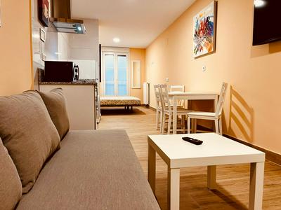Apartamentos San Nicolás espaciosos para grupos junto a Laurel