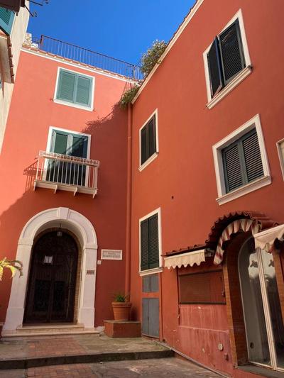 Luxury Flat in Capri