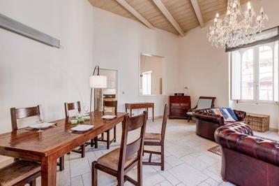 Sliema Apt-Prime location 3BED by Homely