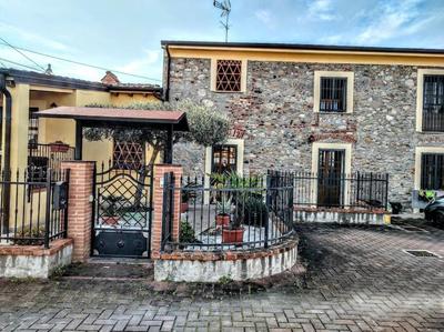 -Villa Gardenia- [Private Garden & Free Parking]