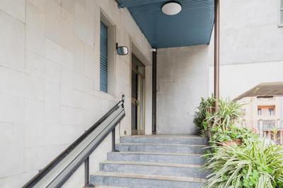 Easylife - Milano - Coni Zugna 27 - Solari