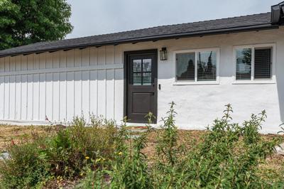 Private Studio Oasis with Nature at Your Doorstep