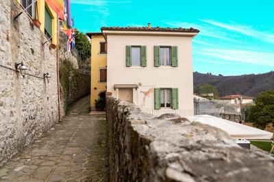 Jacuzzi Privata e Splendida Vista in bellissimo Cottage