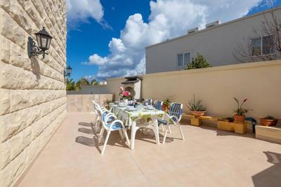 Villa Lorella - private pool, jacuzzi by Homely