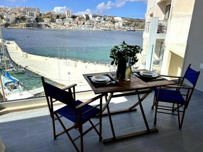 Beautiful Studio In Spb With Views By Homely